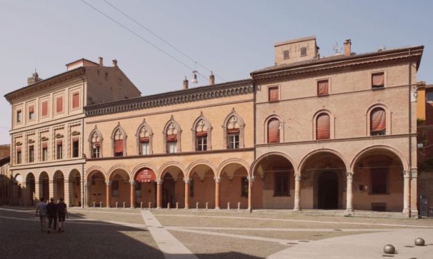 Grande successo per Marina Di Guardo ed il suo libro “La memoria dei corpi” all’Hotel Villa Cipressi di Varenna