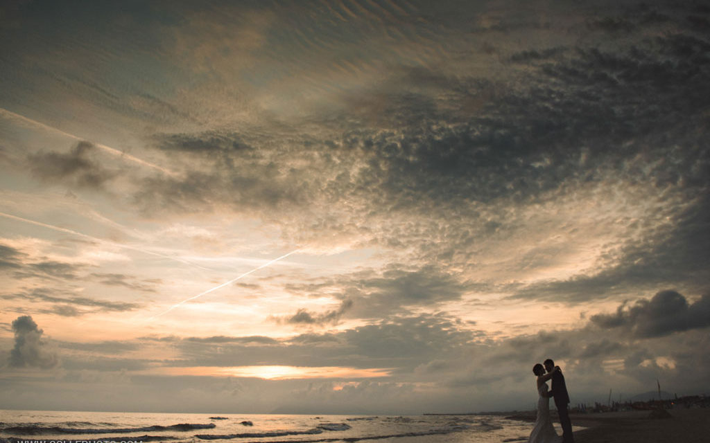 LA POESIA DEL MATRIMONIO IN SPIAGGIA A FORTE DEI MARMI