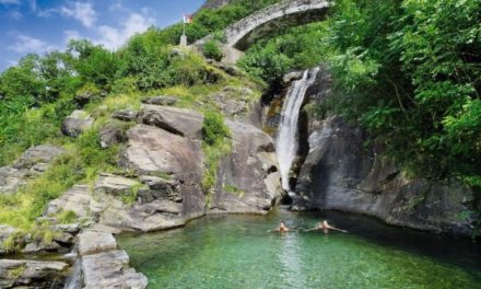 LUOGHI MAGICI PER UN BAGNO IN SOLITARIA IN TICINO