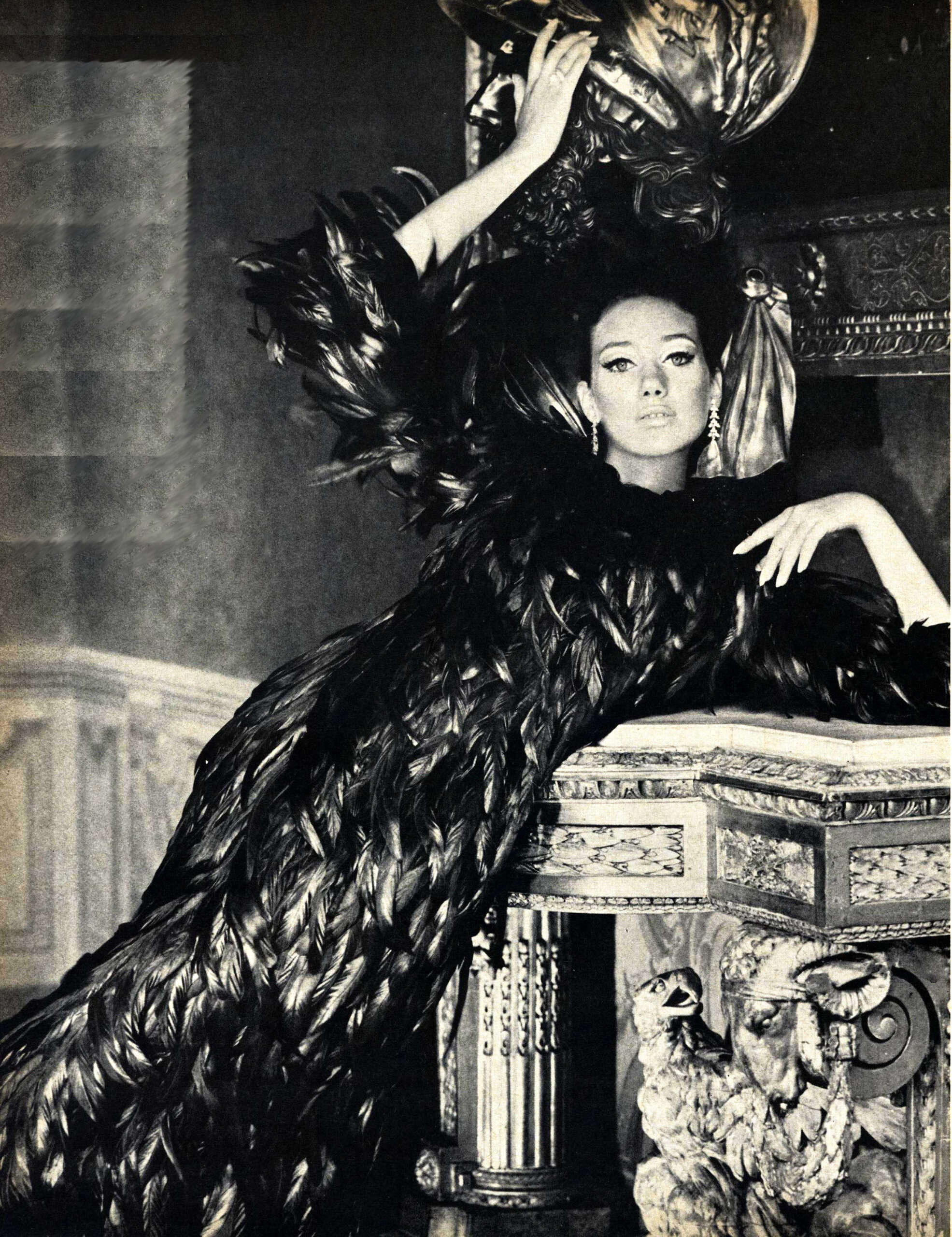 Marisa Berenson in Forquet