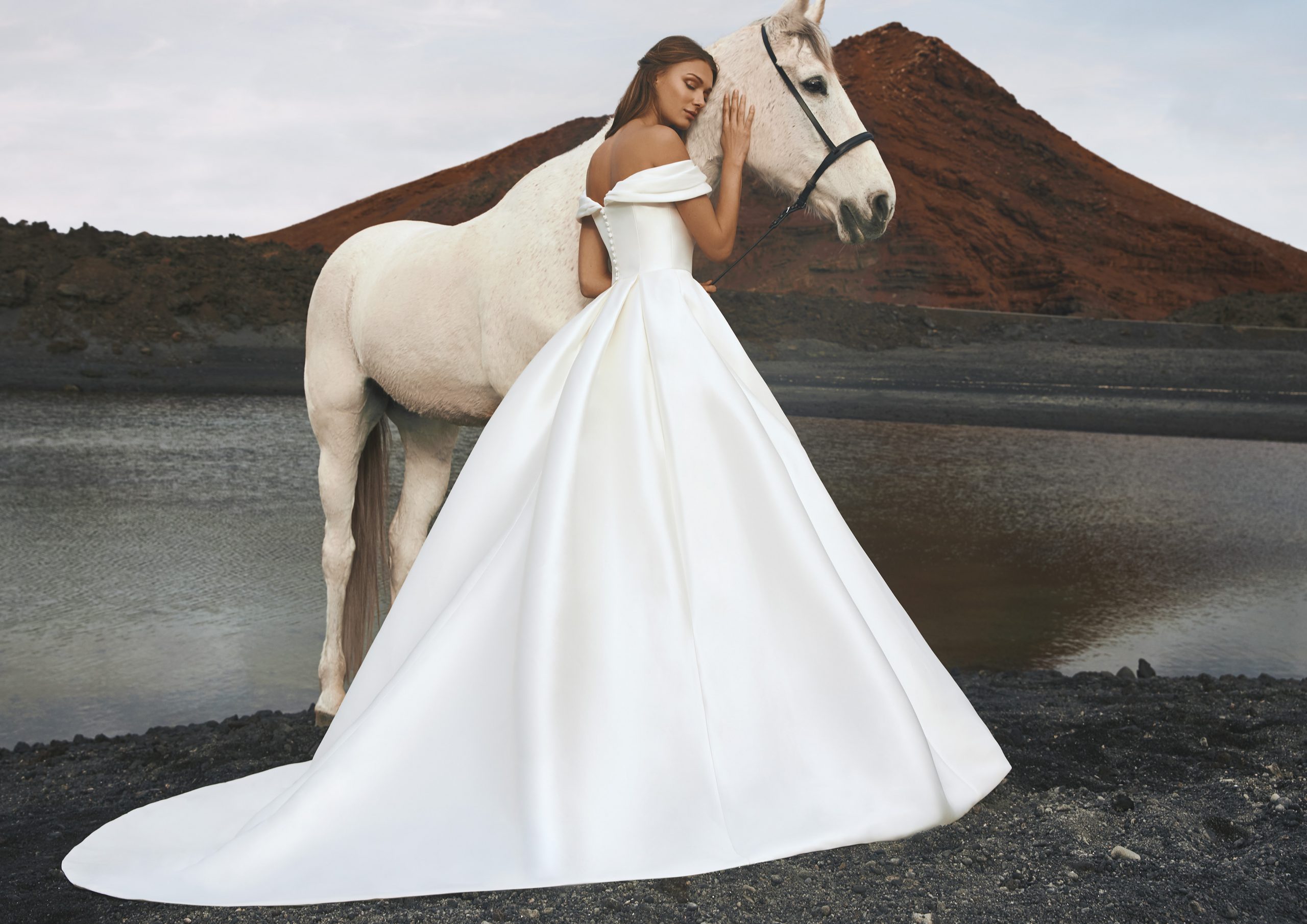 "Eden" la nuova collezione di Pronovias