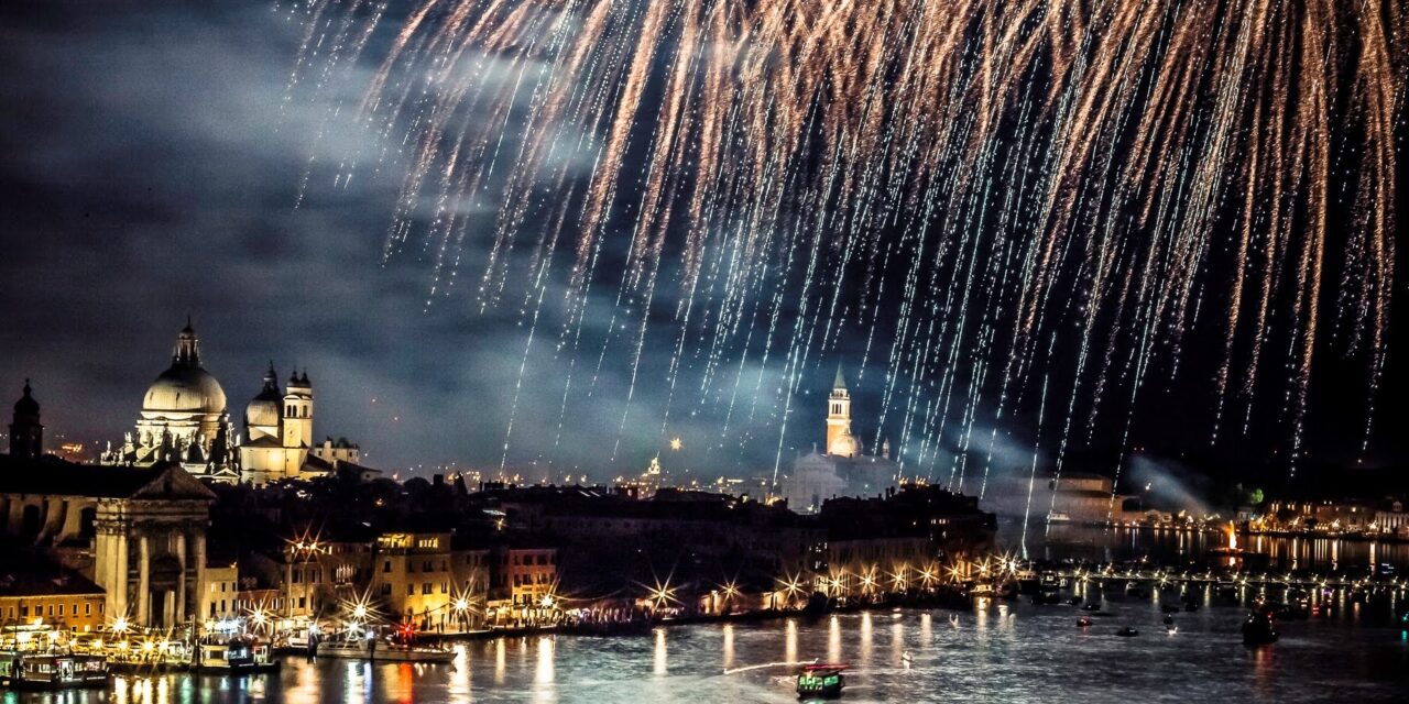 NATALE ALL’HILTON MOLINO STUCKY: A VENEZIA VA IN SCENA LA MAGIA