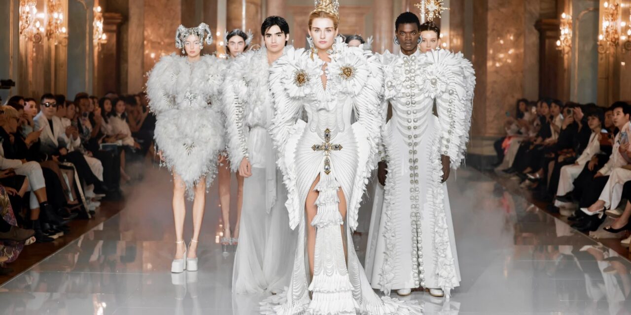 Capitolo di neve, bellezza eterna XIONGYING·HEAVEN GAIA “SNOW” 2027SS: l’atteso fashion show di Roma